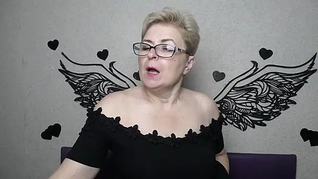 Živý XXX chat EmiliaGree