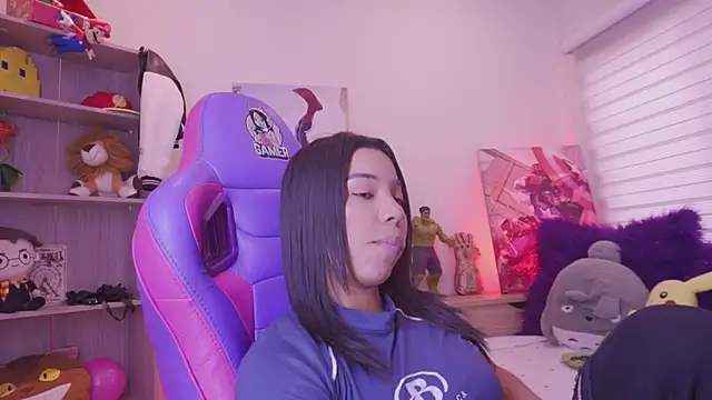 Онлайн чат XXX madelyn_rose_