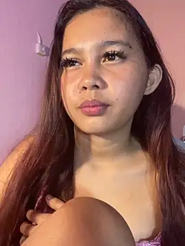 Онлайн чат XXX ursweet_babygirl