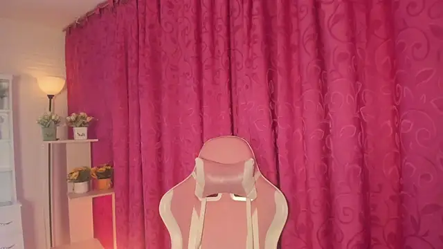 XXX chat uživo modela Ivy_Brown_