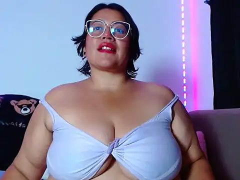 XXX chat uživo modela vibeSex1