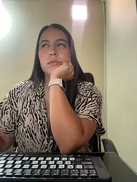 XXX chat uživo modela kendall_52