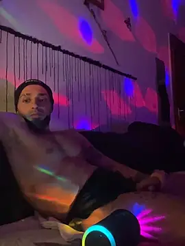 Mohdollmen webkamerás műsora