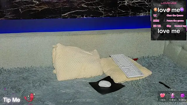 Živý XXX chat _YourSubmissive_