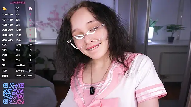 HannaHayles Webcam show