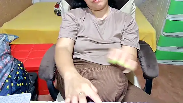 دردشة Filipina_Desire الجنسية المباشرة