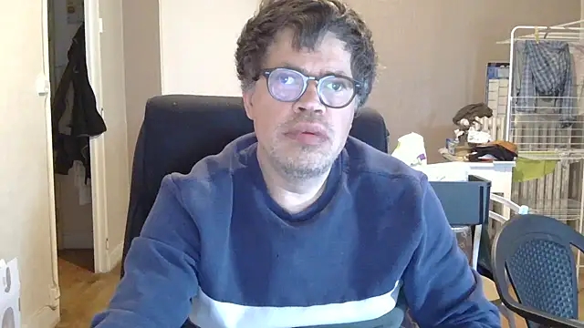 calou123 Webcam show