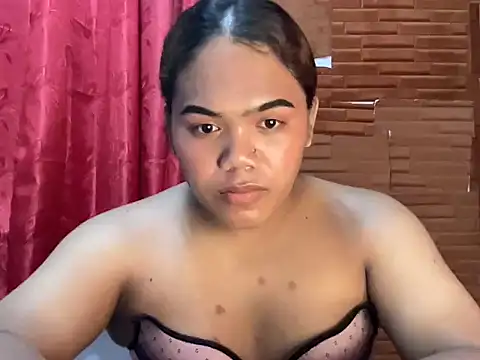 Вебкам-шоу yourhotwild_bella