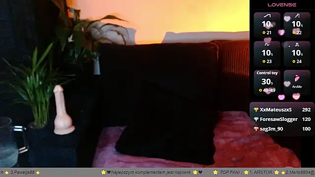 Chat XXX en directo de __Leyla__