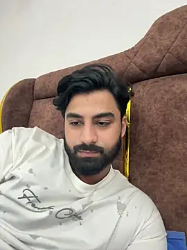 Royalboy_03 ওয়েবক্যাম শো