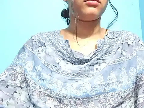 Emma_4433 即時 XXX 聊天