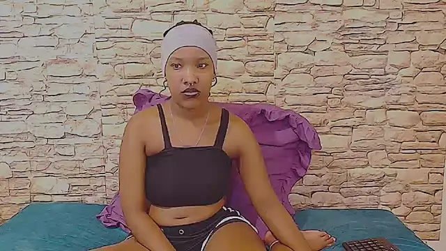 EroticSexyPrada – Live XXX-chat