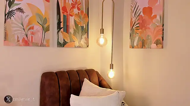 emilyruiz1's Live XXX Chat