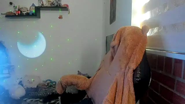 Shaddycute_のライブXXXチャット