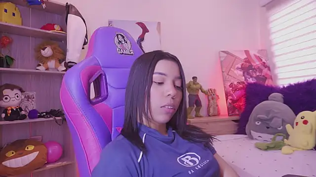 madelyn_rose_ Adlı Modelin Canlı XXX Sohbeti