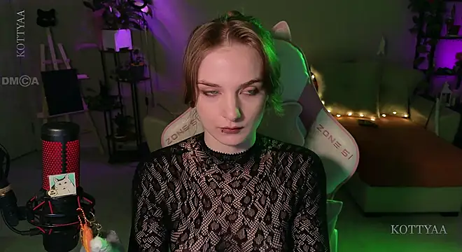 -Kottyaa-'s Live XXX Chat