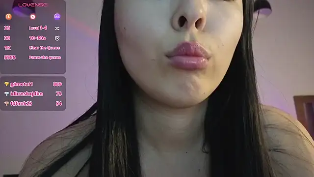 Chat +18 de Ju_jin ao vivo