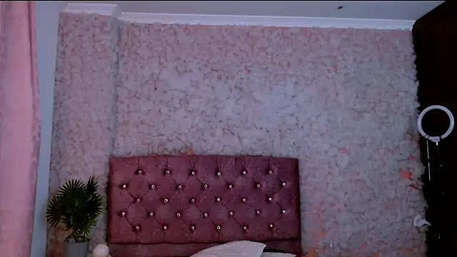 Онлайн чат XXX Sofiazaf_