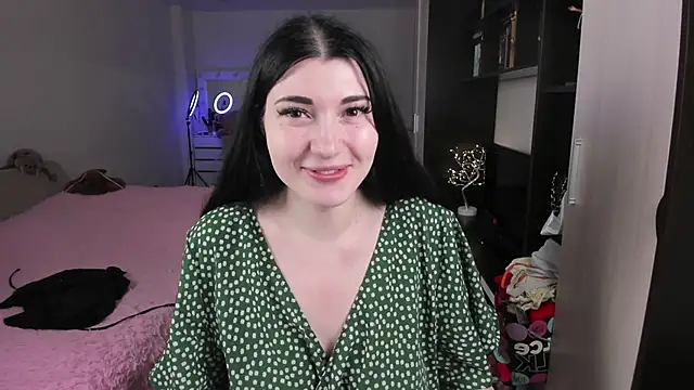 Snowdroppie____'s Live XXX Chat