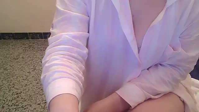 mery_lou20252のウェブカメラショー