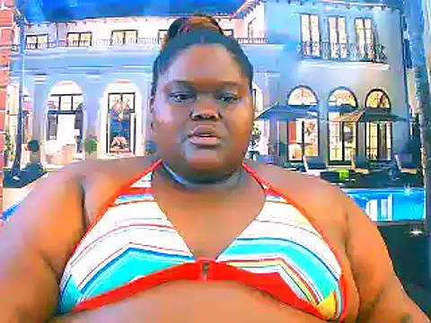 EbonyHotBuns – Naživo XXX chat