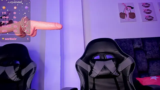 kittymonroe1 Adlı Modelin Canlı XXX Sohbeti