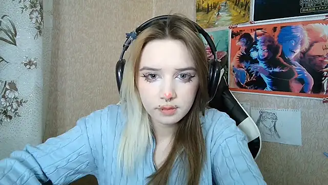 MilaTyan's Live XXX Chat