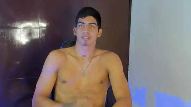 Milo_LatinBoy Webcamshow