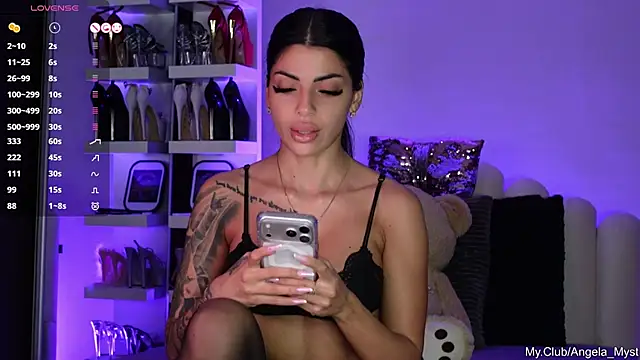 Angela_Myst Live XXX-Chat