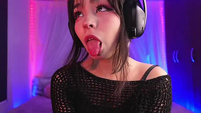 Lilou_albrecht Chat XXX in diretta