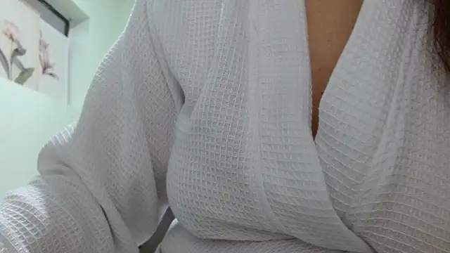 Chat XXX en directo de sophia_hadid