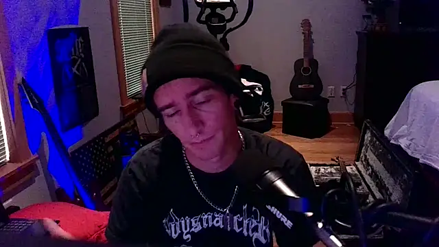 LEVIATHANX666: вебкам-шоу