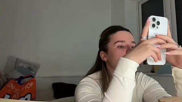 maisiesmithx's Live XXX Chat