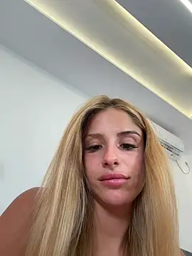 SophieVJ Chat XXX live