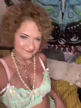 SuzyCatzz Webcamshow