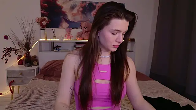 Nellie_Medina élő XXX-chatje