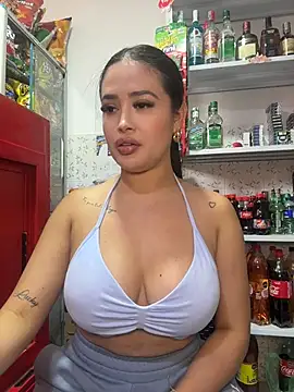 Sara_fun's Live XXX Chat