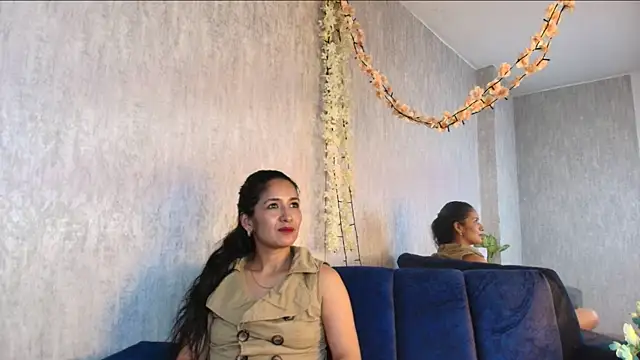 Vicky_Angeel's Live XXX Chat