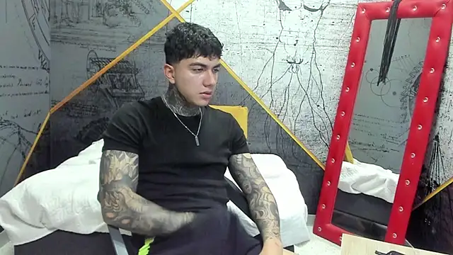 Show de webcam de Gury_tattoo