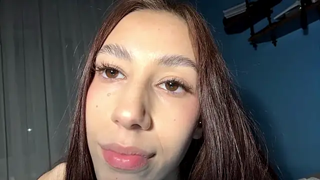 Chat XXX ao vivo de RuthieVien