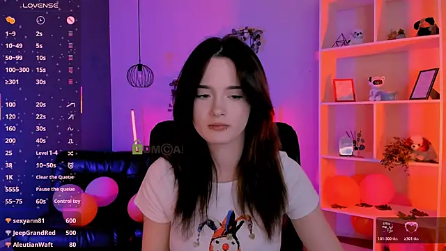 liana_kisses' Live XXX Chat