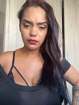 Sara-77's Webcam Show