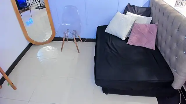 Czat XXX na żywo – milavega_