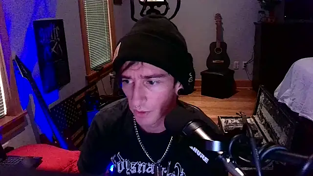 Pokazy przed kamerką – LEVIATHANX666