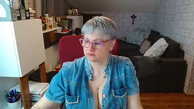 bigtits4you Chat XXX in diretta