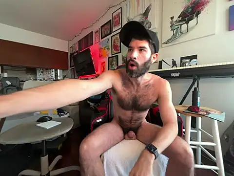 Pupscritch: онлайн-секс-чат