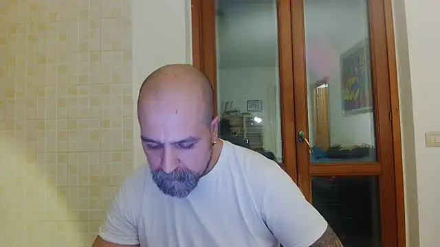 AMIRDIB2025 Webcam show