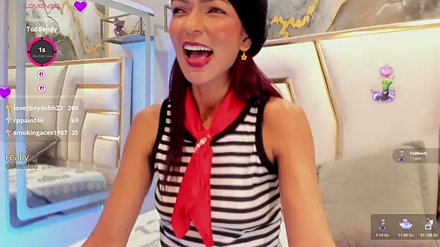 HannaPetit's Live XXX Chat