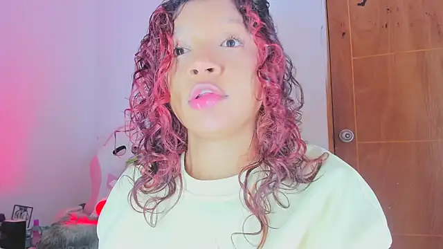 Emily_Coper18 Live XXX-chat