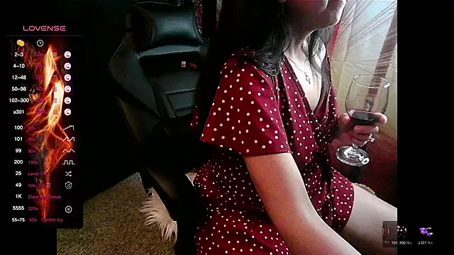 Онлайн чат XXX Whisperingfire